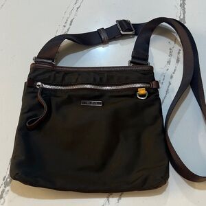 Tumi Crossbody Dark Brown Shoulder Messenger Bag Nylon and Leather-Trimmed
